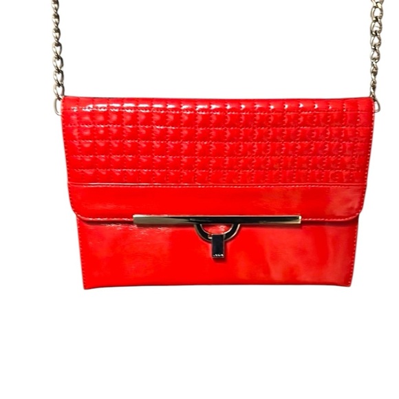 Lodis Red Crossbody Bag with Quilted Texture and silver clasp - Picture 3 of 13